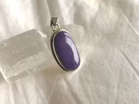 Charoite Brea Pendant - Long Oval